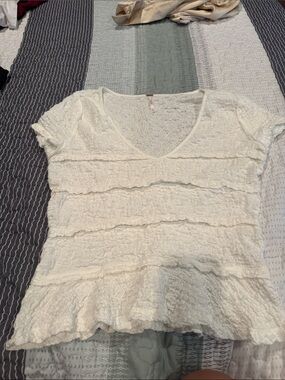 Free People Cream Textured Ruffle V-Neck Tee